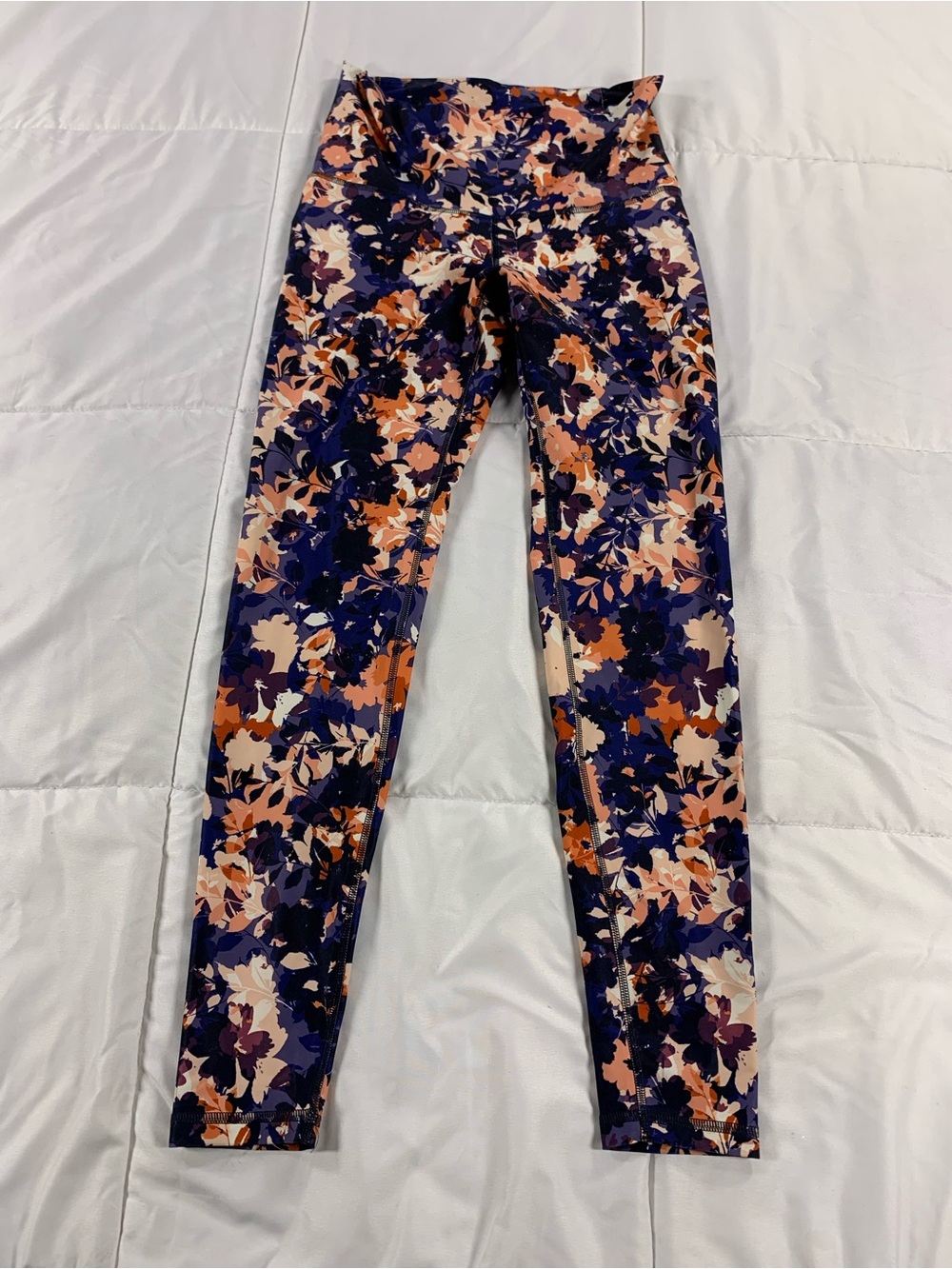 Pre loved OLD NAVY leggings womens size M